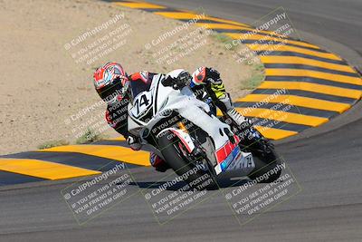 media/Oct-09-2022-SoCal Trackdays (Sun) [[95640aeeb6]]/Turns 9 and 10 (1050am)/